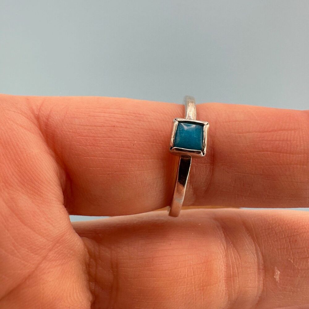 Vintage 925 Sterling Silver Turquoise Ring Square Minimalist Dainty Size 7.75" - Picture 5 of 12
